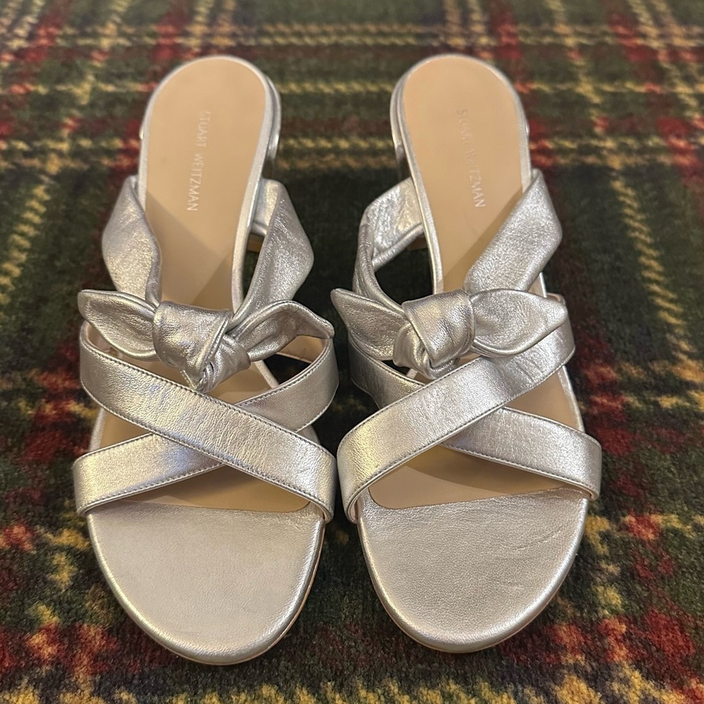 NWOT Stuart Weitzman Bandeau Block Silver
Leather Slide Sandal Size 8.5
